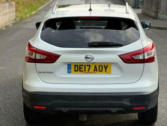 Nissan Qashqai 1.2 DIG-T Tekna XTRON 2WD Euro 6 (s/s) 5dr