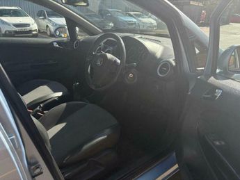 Vauxhall Corsa 1.4i 16v Design 5dr (a/c)