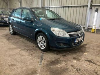 Vauxhall Astra 1.8i 16v Design 5dr