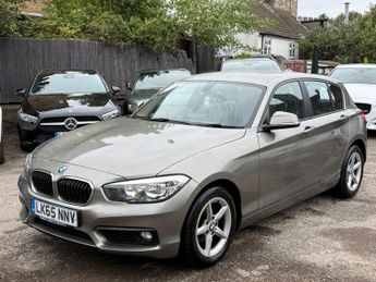 BMW 1 SERIES 118d SE