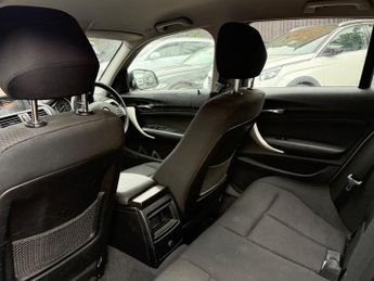 BMW 1 SERIES 118d SE