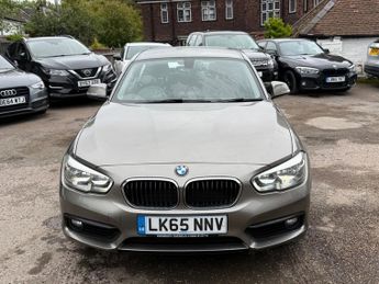 BMW 1 SERIES 118d SE