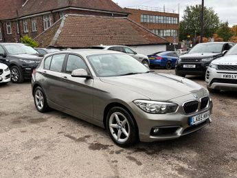 BMW 1 SERIES 118d SE