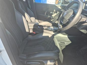 Peugeot 208 50kWh GT Premium Hatchback 5dr Electric Auto (7kW Charger) (136 