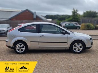 Ford FOCUS 1.6 ZETEC CLIMATE