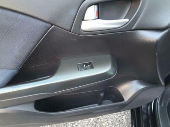 Honda Civic 1.8 i-VTEC SE Plus Auto Euro 5 5dr