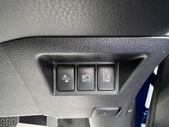 Toyota Yaris VVT-I BI-TONE