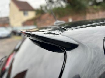 Toyota Yaris VVT-I BI-TONE