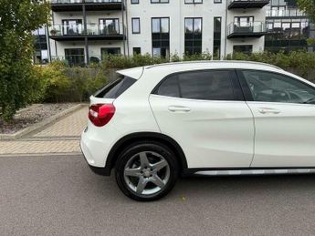 Mercedes-Benz C Class 2.1 GLA200d AMG Line 7G-DCT Euro 6 (s/s) 5dr