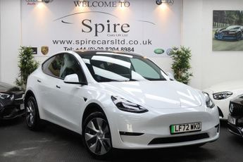Tesla Model Y LONG RANGE AWD