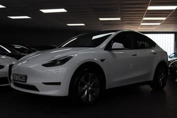 Tesla Model Y LONG RANGE AWD