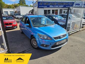Ford Focus TITANIUM 100PS