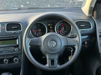 Volkswagen Golf 1.6 TDI SE DSG Euro 5 5dr