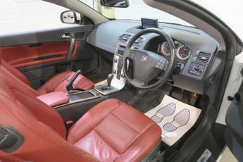 Volvo C70 D4 SE LUX