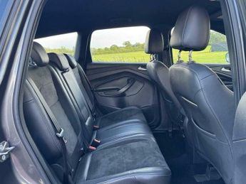 Ford Kuga 1.5T EcoBoost ST-Line Auto AWD Euro 6 (s/s) 5dr