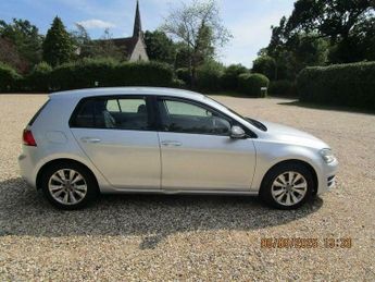 Volkswagen Golf 2.0 TDI BlueMotion Tech SE DSG Euro 5 (s/s) 5dr