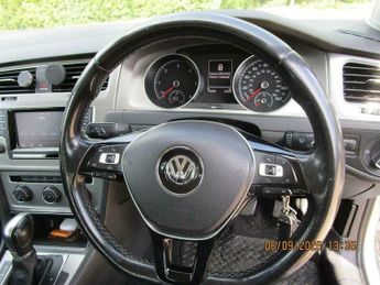 Volkswagen Golf 2.0 TDI BlueMotion Tech SE DSG Euro 5 (s/s) 5dr