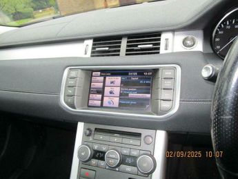 Land Rover Range Rover Evoque 2.2 SD4 Dynamic Auto 4WD Euro 5 5dr