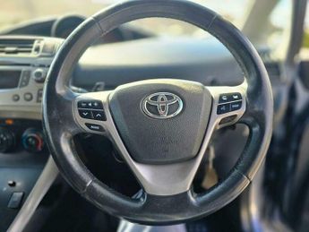 Toyota Verso 1.8 V-Matic TR Multidrive S Euro 4 5dr