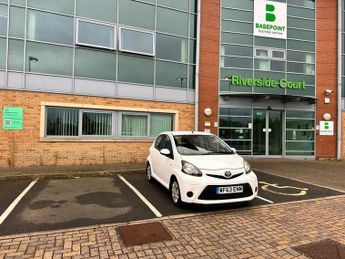 Toyota AYGO 1.0 VVT-i Move Euro 5 5dr