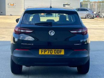 Vauxhall Grandland X 1.5 Turbo D BlueInjection SE Auto Euro 6 (s/s) 5dr