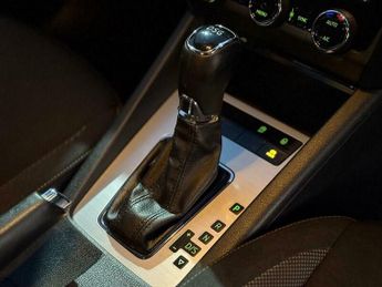 Skoda Octavia 1.6 TDI SE DSG Euro 6 (s/s) 5dr