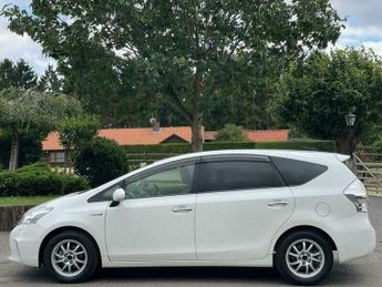 Toyota Prius Hybrid ( 7 Seater) Leather Seats