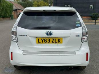 Toyota Prius Hybrid ( 7 Seater) Leather Seats