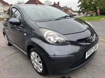 Toyota AYGO 1.0 VVT-i + MultiMode Euro 4 5dr