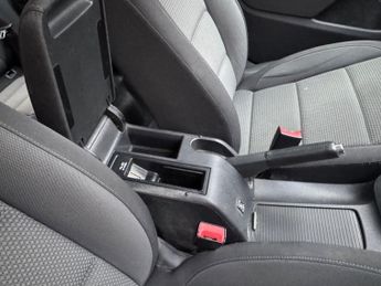 Volkswagen Golf 1.6 TDI Match DSG Euro 5 5dr