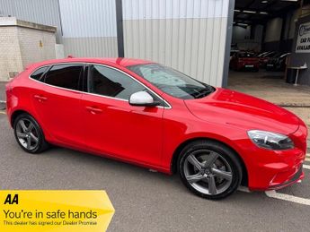 Volvo V40 2.0TD D2 8V 120BHP R-Design Euro 6 **FULL Service History / £20 