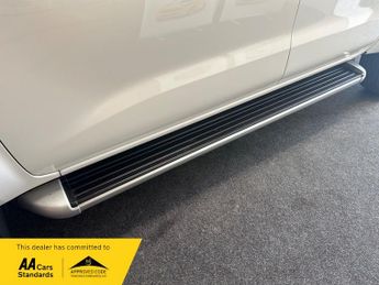 Nissan Navara DCI TEKNA SHR DCB