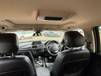 BMW 3 SERIES 2.0 330e 7.6kWh Luxury Auto Euro 6 (s/s) 4dr