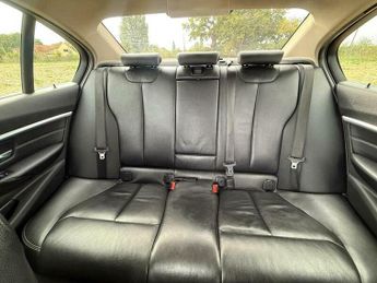 BMW 3 SERIES 2.0 330e 7.6kWh Luxury Auto Euro 6 (s/s) 4dr