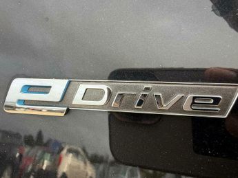 BMW 3 SERIES 2.0 330e 7.6kWh Luxury Auto Euro 6 (s/s) 4dr