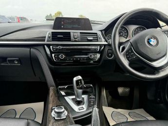 BMW 3 SERIES 2.0 330e 7.6kWh Luxury Auto Euro 6 (s/s) 4dr
