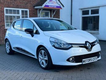 Renault Clio 1.2 16V Dynamique MediaNav Euro 5 5dr