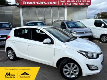 Hyundai I20 ACTIVE - ONLY 35048 MILES, LOW £35 ROAD TAX, SERVICE HISTORY, AI