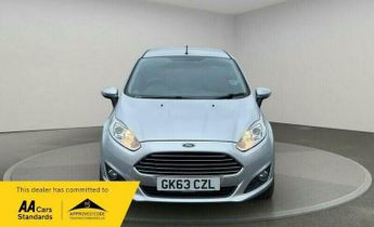 Ford Fiesta 1.6 Zetec Hatchback 5dr Petrol Powershift Euro 5 (105 ps)