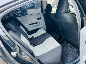 Toyota Aqua 1.5 Hybrid