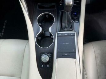 Lexus RX 3.5 450h V6 Takumi E-CVT 4WD Euro 6 (s/s) 5dr