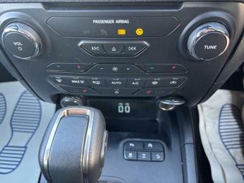 Ford Ranger 2.0 EcoBlue Wildtrak Auto 4WD Euro 6 (s/s) 4dr