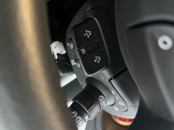 Renault Clio EXPRESSION VVT