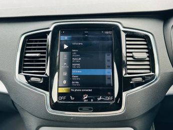 Volvo XC90 D5 MOMENTUM AWD