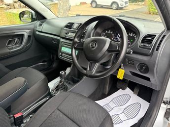 Skoda Fabia 1.2 ELEGANCE TSI DSG HPI CLEAR+NEW MOT N SERVICE