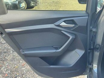 Audi A1 1.5 TFSI 35 S line Sportback S Tronic Euro 6 (s/s) 5dr