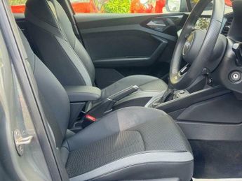 Audi A1 1.5 TFSI 35 S line Sportback S Tronic Euro 6 (s/s) 5dr