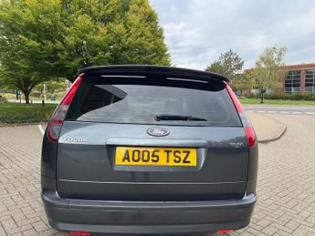 Ford Focus 1.6 Ghia Estate 5dr Petrol Automatic (184 g/km, 99 bhp)