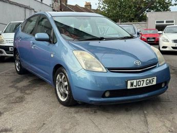 Toyota Prius 1.5 T Spirit CVT 5dr