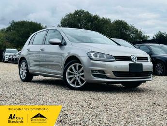 Volkswagen Golf 1.4 TSI DSG HIGHLINE BLUEMOTION TECHNOLOGY AUTOMATIC PETROL 5DOO